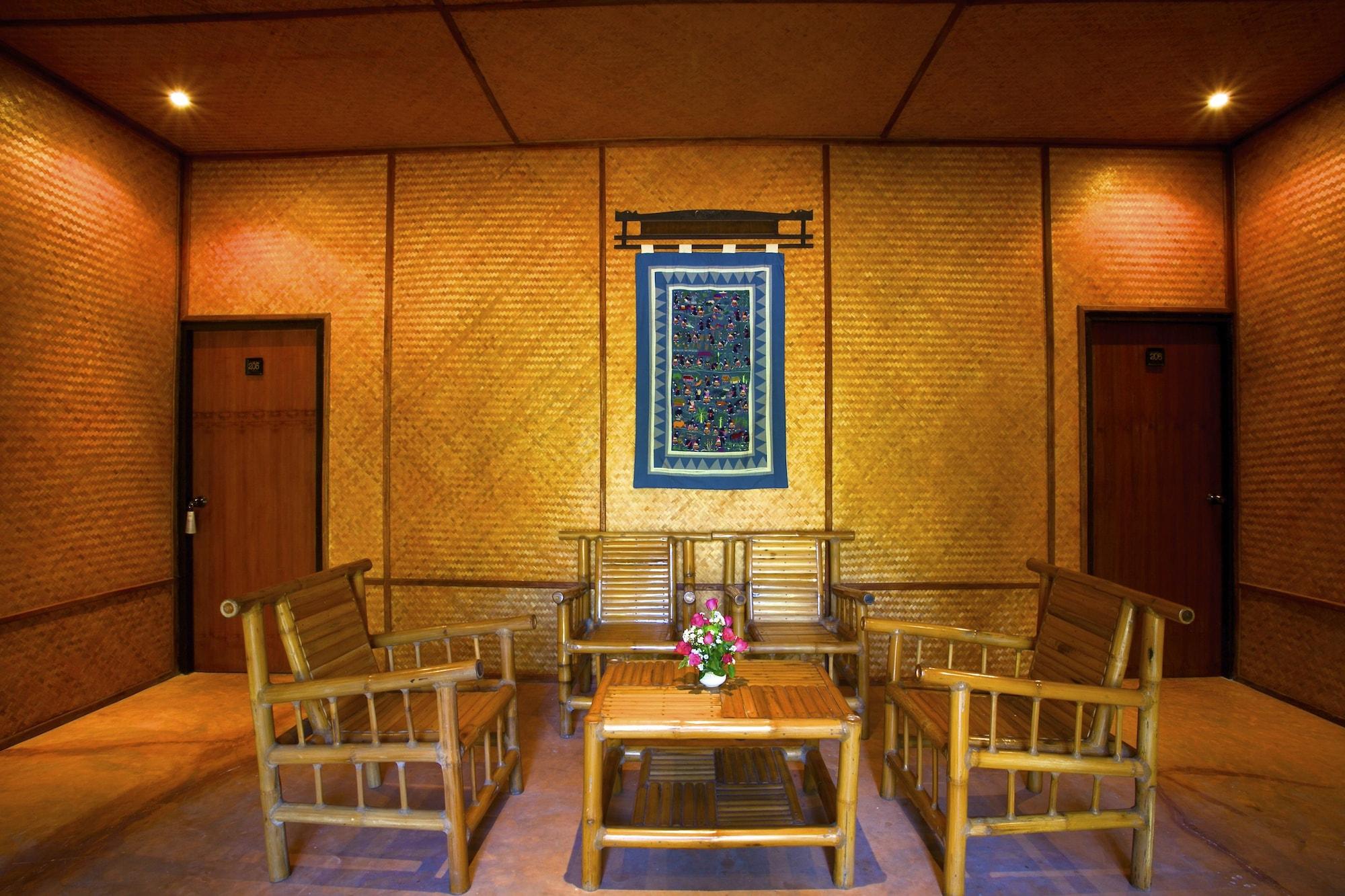 Hmong Hilltribe Lodge Mae Rim Exterior photo